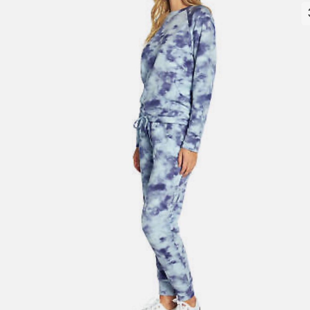 NWOT- GAP BUTTERY SOFT BLUE SKY SLEEP/LOUNGE SET - Picture 3 of 5